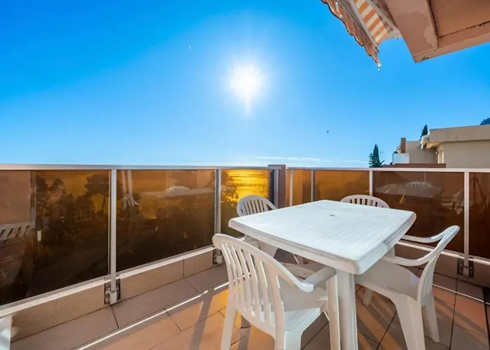 شقة Dernier Etage Vue Exceptionnelle روكوبرُن كاب مارتي